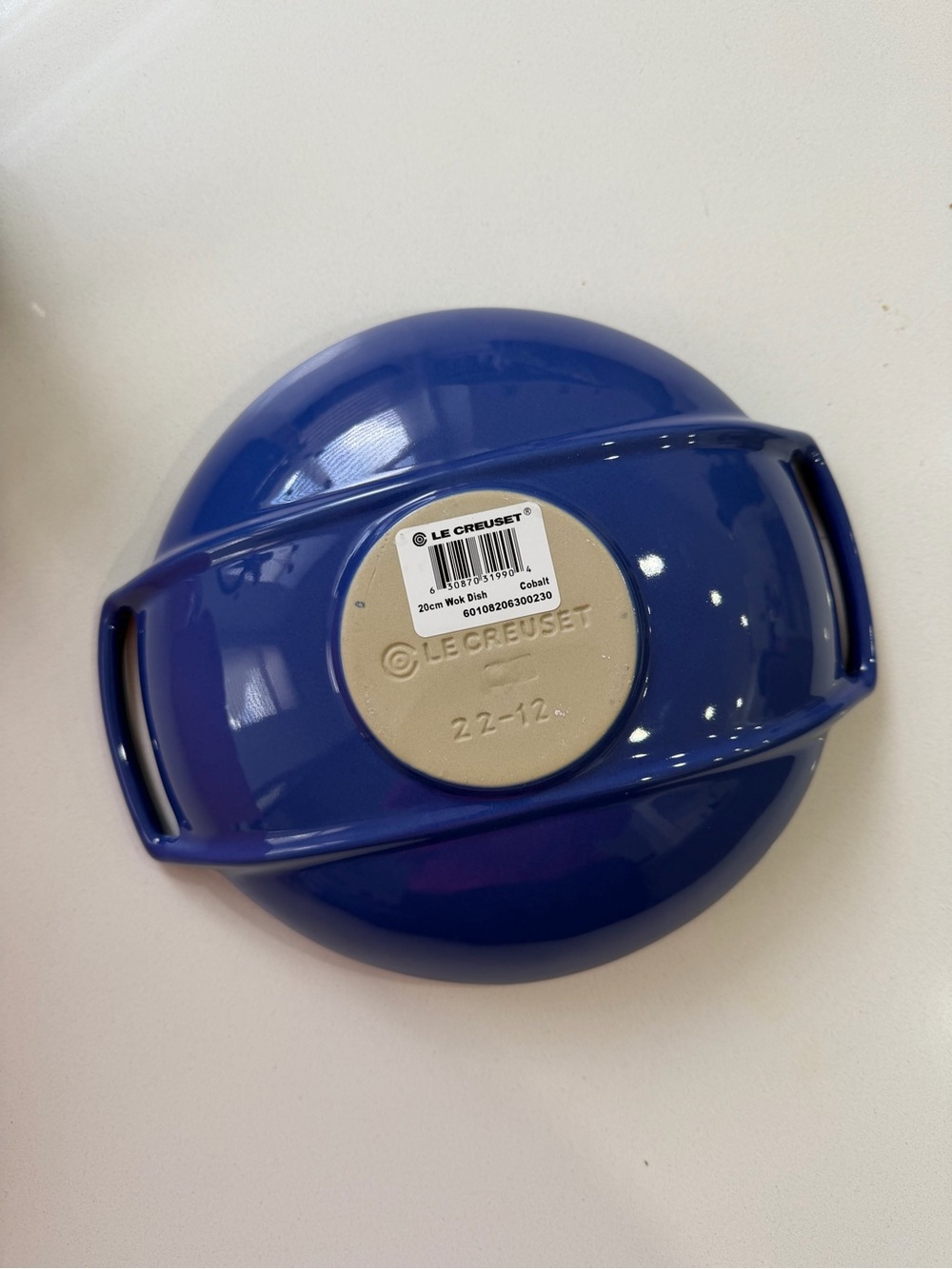 Le Creuset 20cm Ceramic Wok Dish in Cobalt Blue